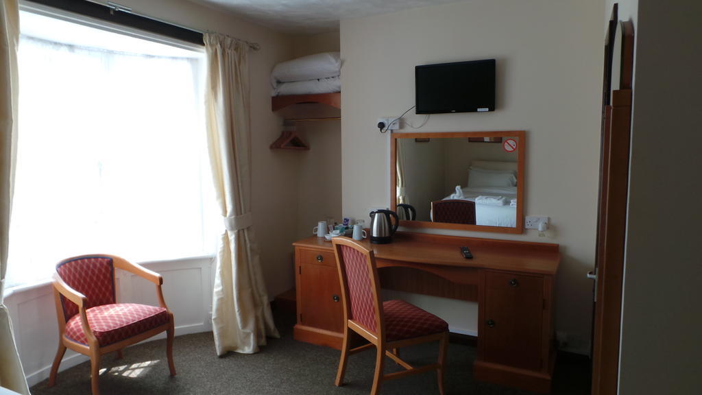 Dolphin Hotel Γουέιμουθ Δωμάτιο φωτογραφία